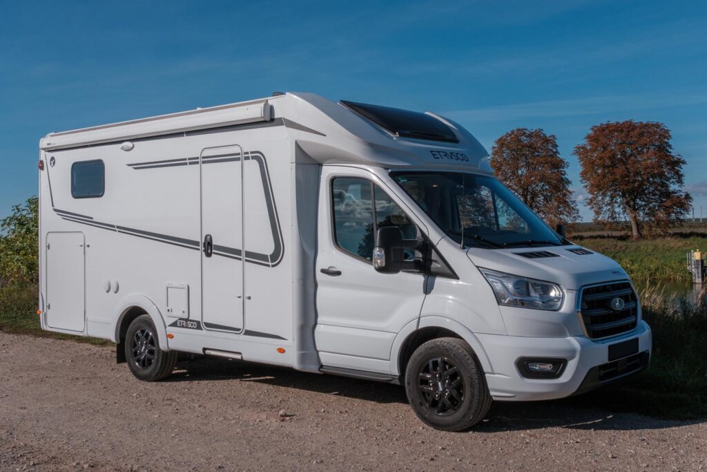 Etrusco T 6.9 SF – Wohnmobil mieten Hamburg Tourmio